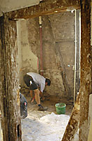 Bild: Küche während der Sanierung im Bestand